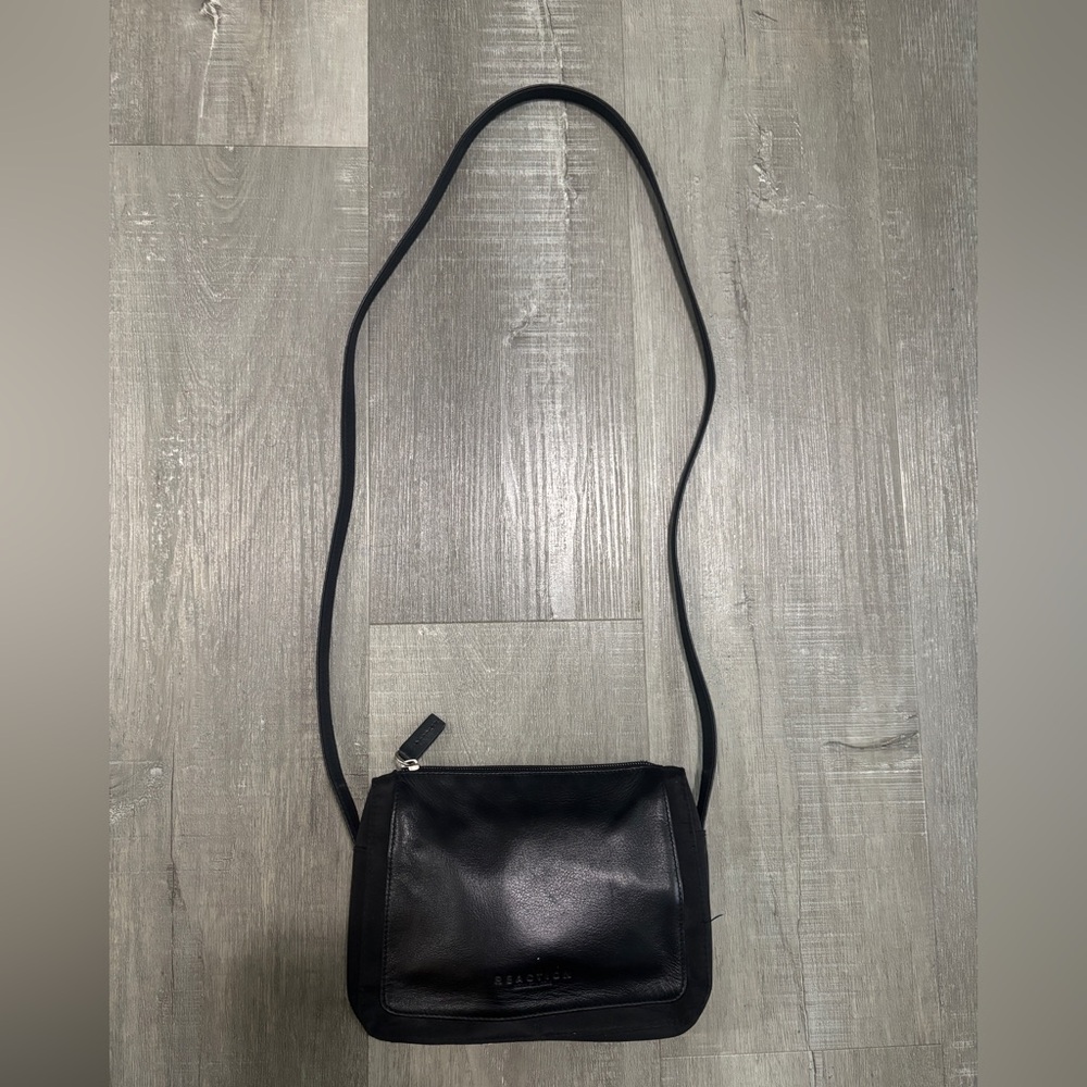 Reaction Kenneth Cole Black Crossbody Bag
